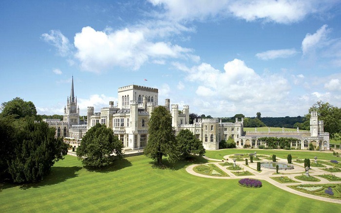 英國(guó)公司注冊(cè)相關(guān)費(fèi)用有哪些？英國(guó)注冊(cè)公司有什么優(yōu)勢(shì)？